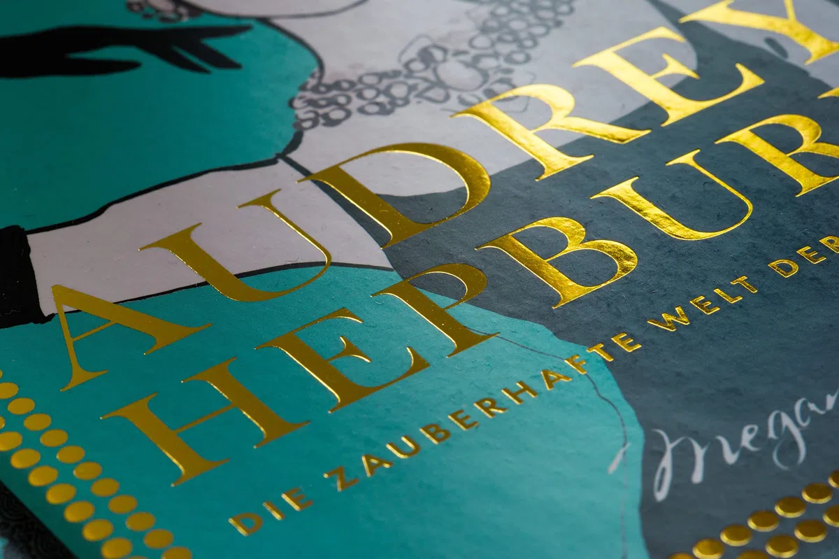 Audrey Hepburn: Die zauberhafte Welt der Stilikone (Megan Hess: Bewegte Leben aus der Modewelt, Band 3)