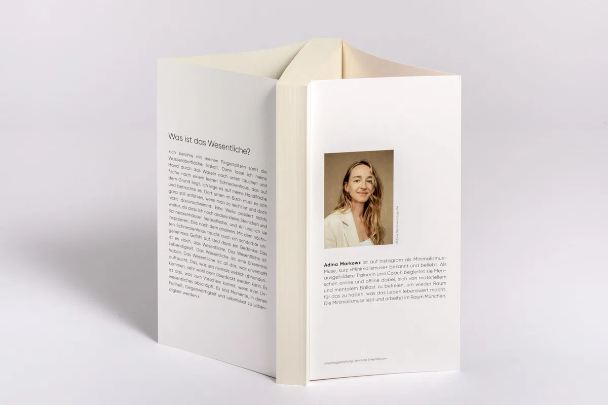 Erfüllter leben mit Minimalismus: 40 Übungen für mehr Klarheit, Zufriedenheit und Leichtigkeit - Spiegel Bestseller - Die Minimalismuse