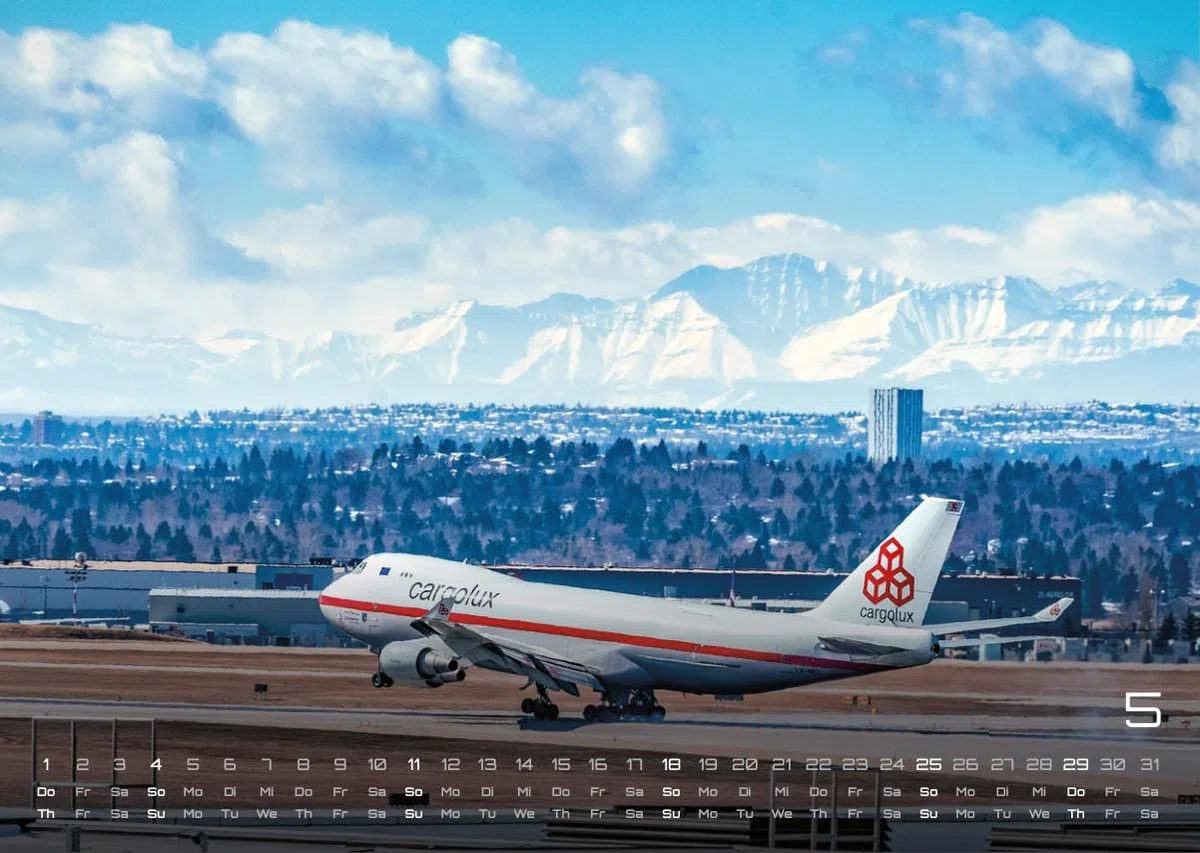 Planes - Über den Wolken - Flugzeuge - 2025 - Kalender DIN A3: Der Wandkalender mit den besten Flugzeug-Motiven für das Jahr 2025 im Format DIN A3 (ca. 42 x 30 cm)!