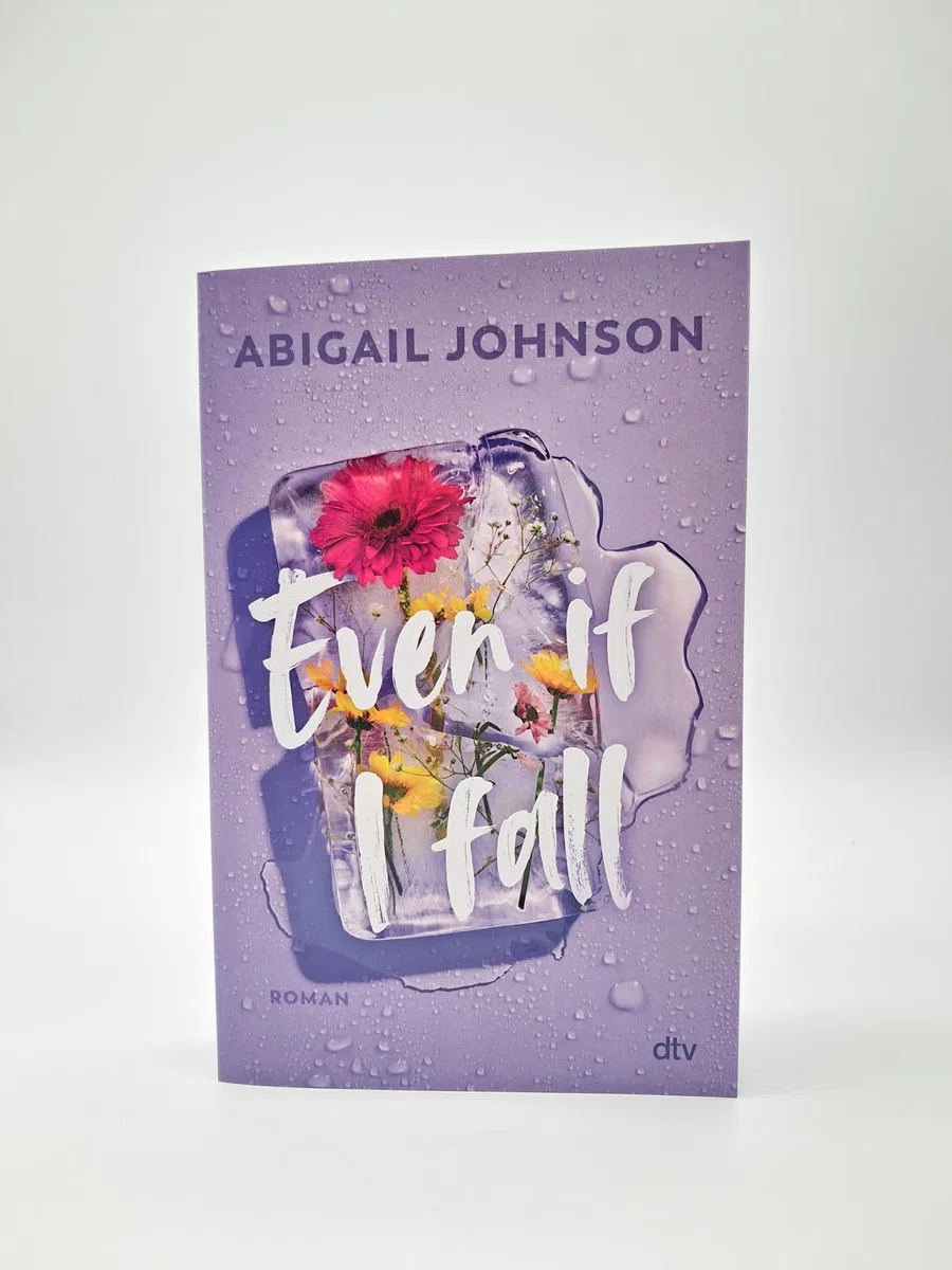 Even If I fall: Roman | Emotionaler Pageturner um eine verbotene Liebe | Hochwertig veredelt mit gestalteter umliegender Schmuckklappe