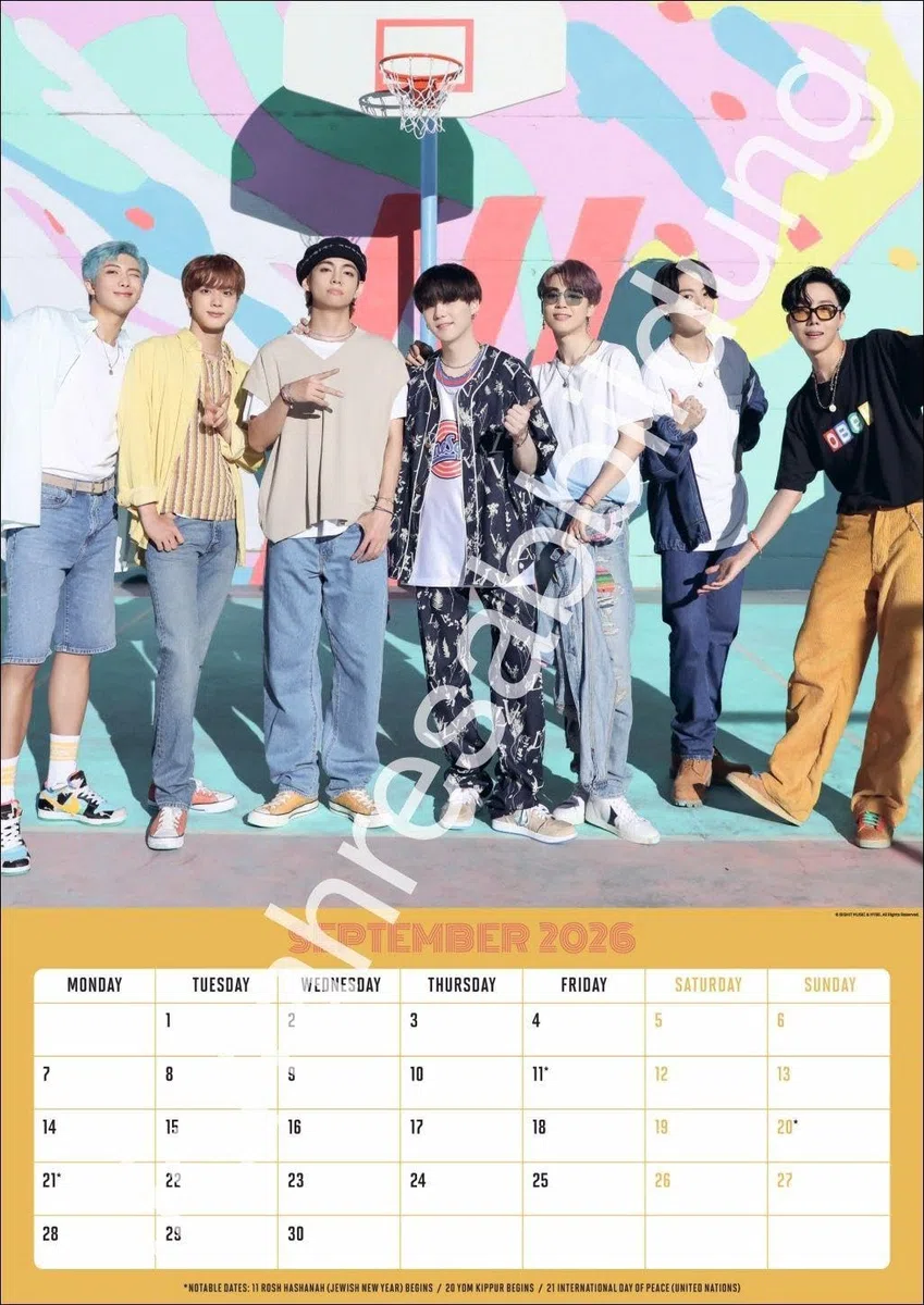 BTS Posterkalender 2027: Ein Must-Have für alle Fans des K-Pop: Großer Wandkalender im Format 29,7 x 42 cm mit stylischen Aufnahmen der Boygroup-Band aus Südkorea.
