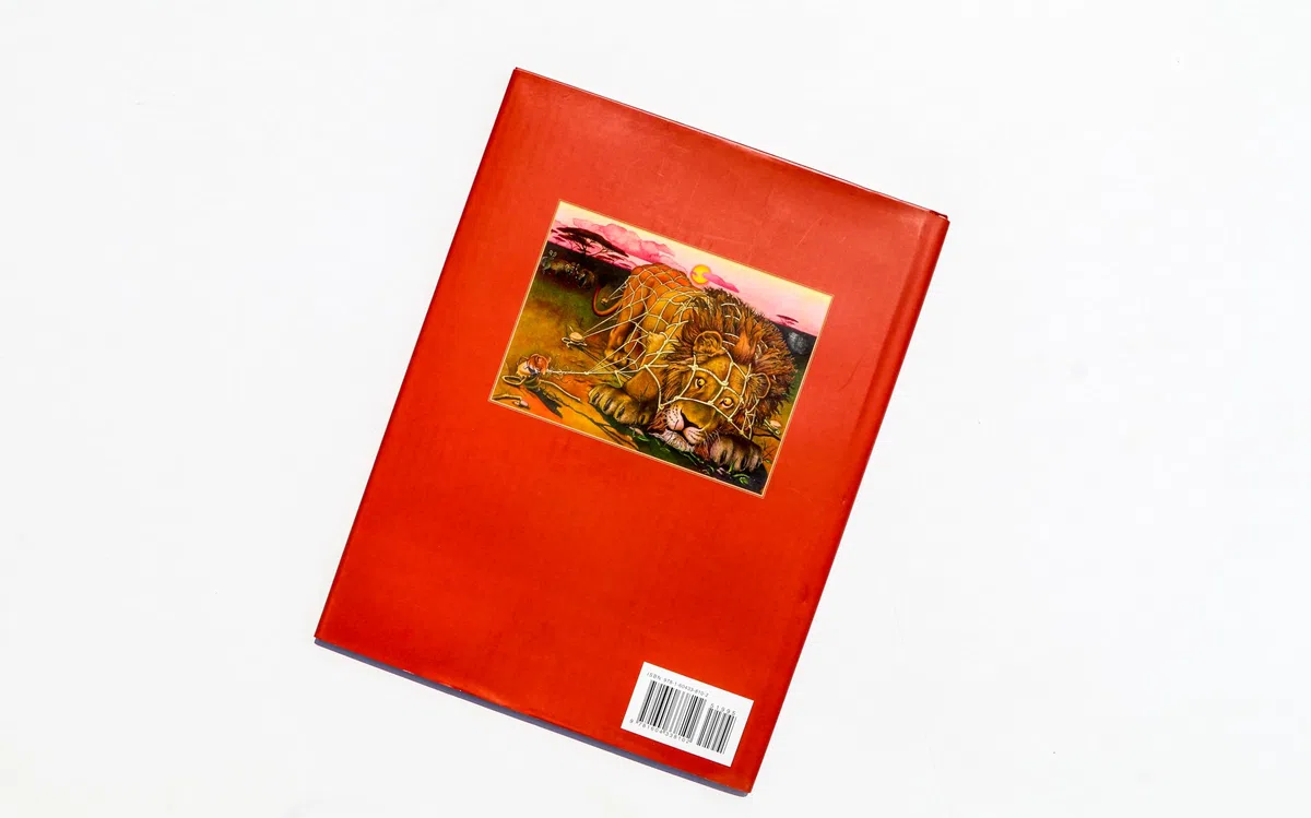 Aesop's Fables Hardcover: The Classic Edition by acclaimed illustrator, Charles Santore (Charles Santore Children's Classics)