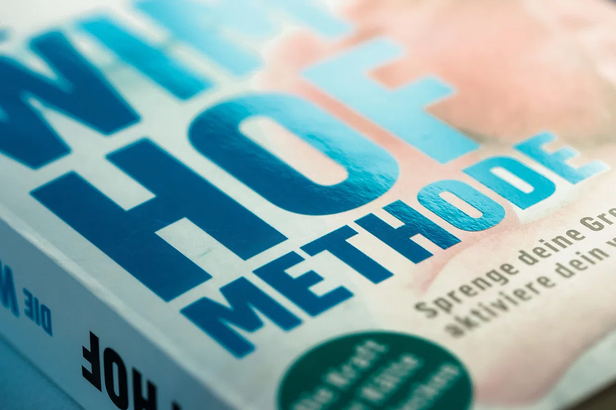 Die Wim-Hof-Methode: Sprenge deine Grenzen und aktiviere dein volles Potenzial. Mit der Kraft der Kälte, bewusster Atmung und mentaler Stärke gesünder, leistungsfähiger und glücklicher werden
