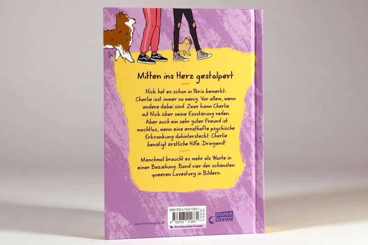 Heartstopper Volume 4 (deutsche Hardcover-Ausgabe): Lies, wie die schönste Liebesgeschichte des Jahres weitergeht - Comicbuch-Vorlage zur erfolgreichen Netflix-Serie (Loewe Graphix, Band 4)