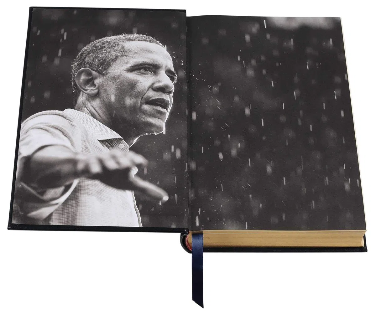 Barack Obama Speeches (Leather-bound Classics)